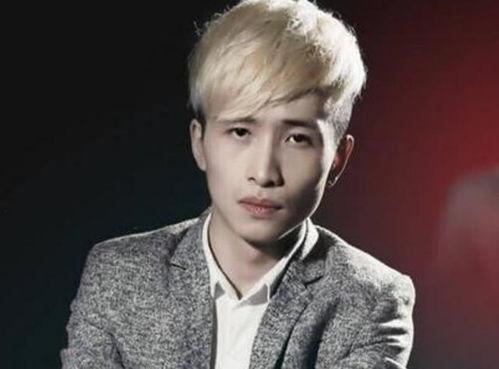 文森特老婆背景,揭秘神秘妻子背后的故事